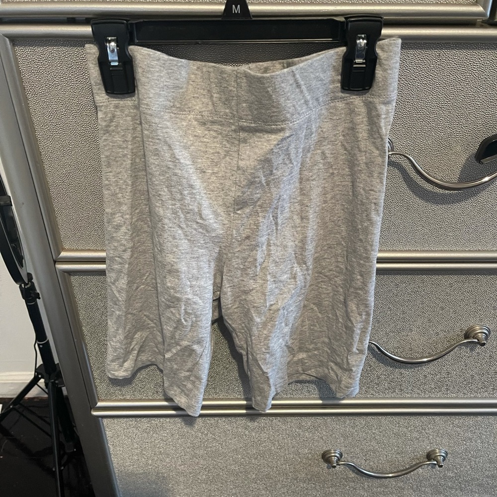 Basic grey biker shorts